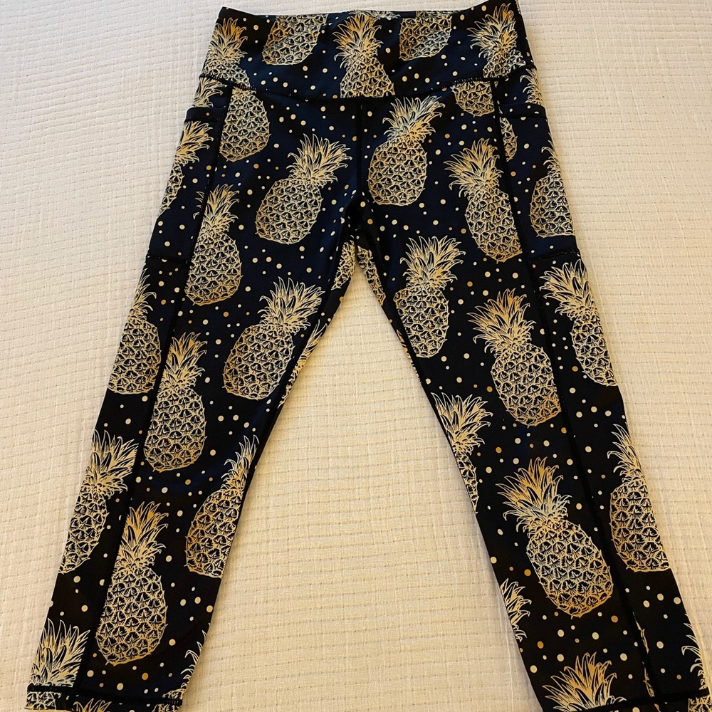CVG fineapple Capri medium